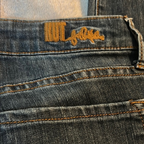 Kut from the Kloth Blue Jeans with Distressed Look - Picture 8 of 8